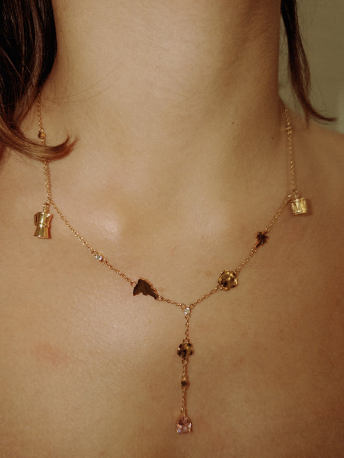 La Isla Charm Necklace — DR 🇩🇴